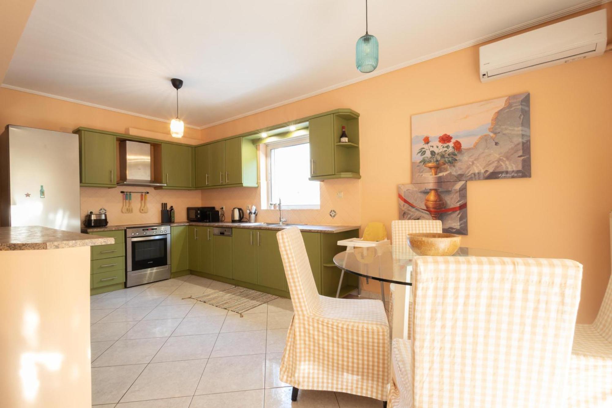 Luxury And Spacious Apt For 6 Guests Athen Exterior foto